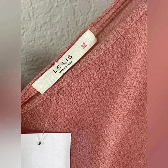 Le Lis Make Me Blush Jumpsuit Pockets Stretch Waist Tank Women's Medium - Picture 5 of 12